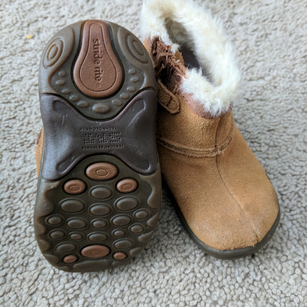 Stride rite infant size 4 wide